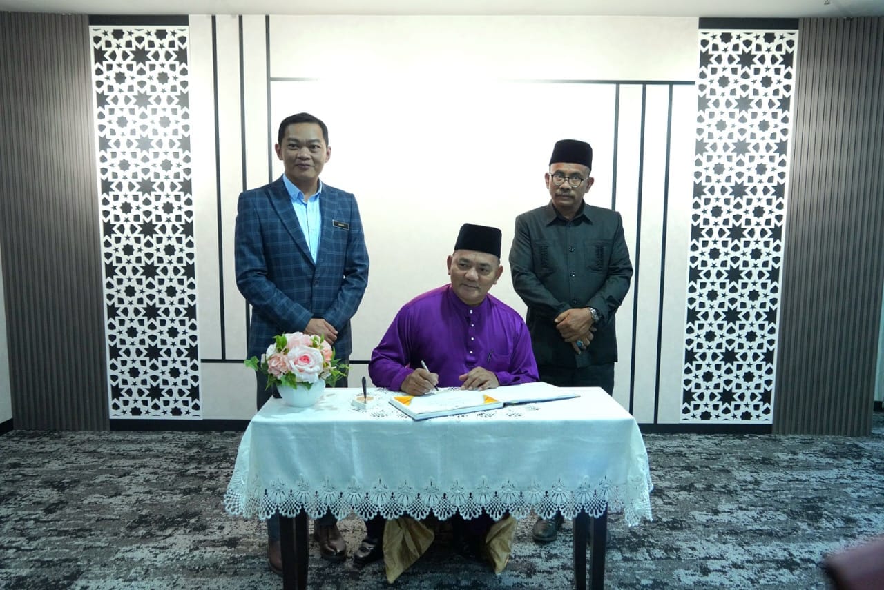 Majlis Agama Islam Melaka Menerima Kunjungan Exco Pendidikan Pengajian